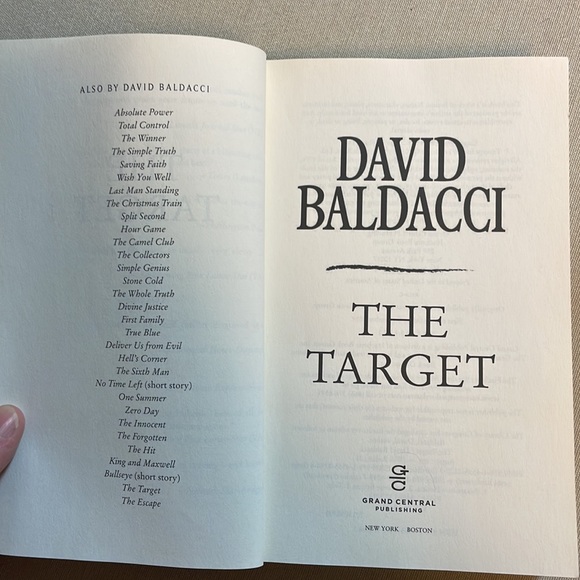 🌈2/$8  The Target #3 in the Will Robie Series - Picture 8 of 12